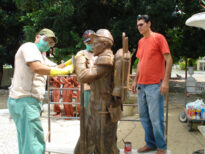 Restauração das esculturas dos jardins do Mepe