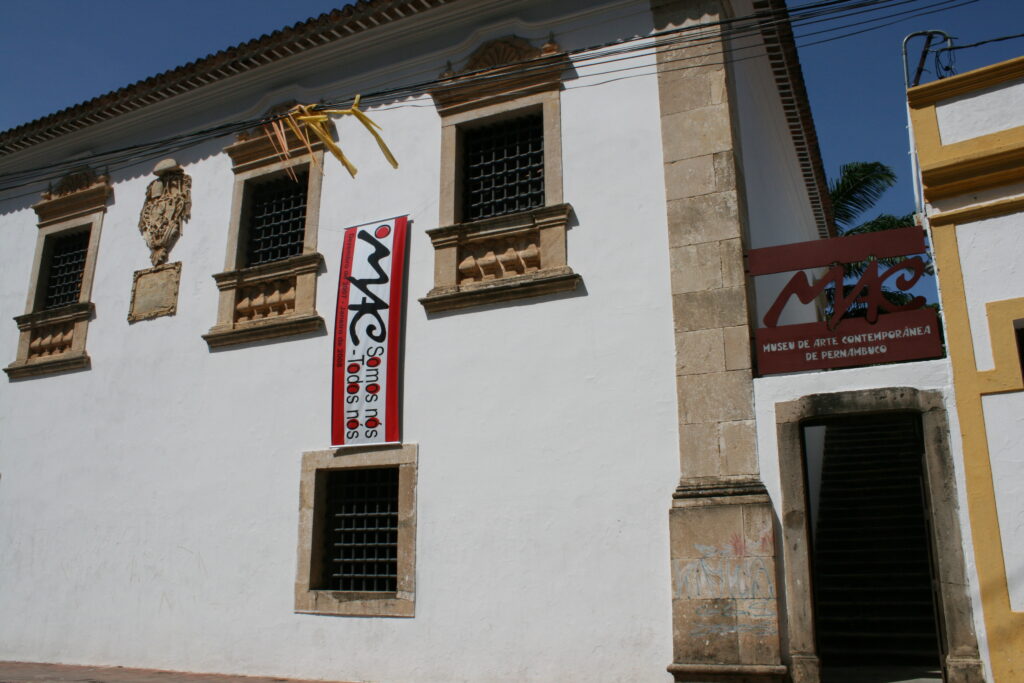 Museu de Arte Contemporânea - estrutura