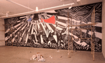 Exposição Narrativas em Madeira e Muro