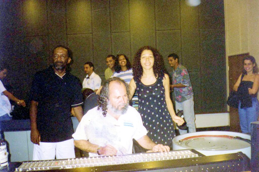 Em Estúdio com Naná Vasconcelos 1999