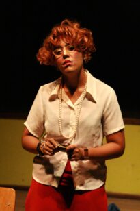 Atriz: Cecília Moura