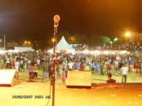 Palco do Shou na UR 1 Natal de vozes e luzes