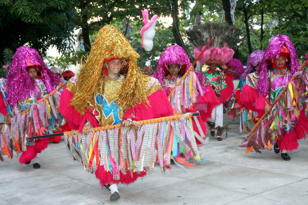 Maracatu Coração Nazareno na Casa da Cultura