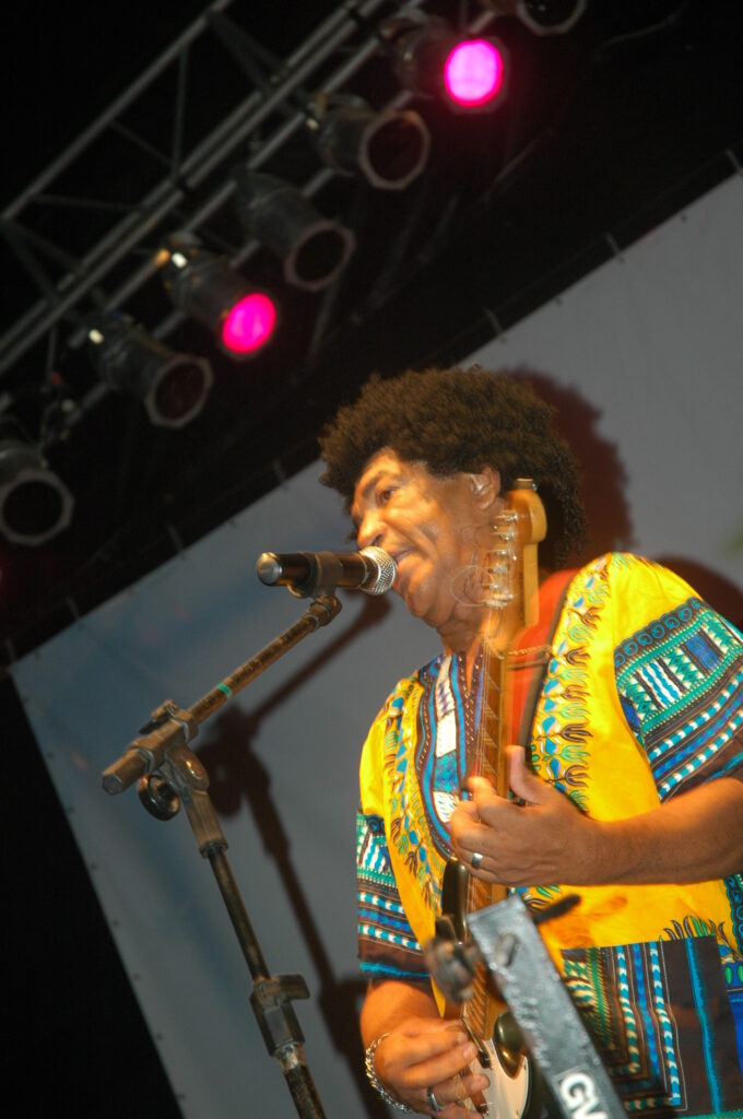 M.PAULINO