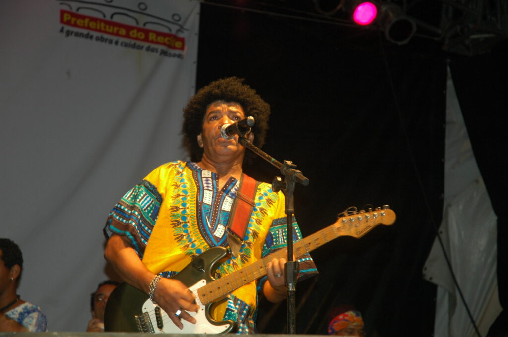 M.PAULINO