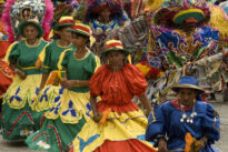 Encontro de maracatus em Nazaré da Mata, no Carnaval 2009