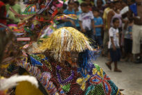 Encontro de maracatus em Nazaré da Mata, no Carnaval 2009