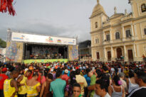 Encontro de maracatus em Nazaré da Mata, no Carnaval 2009