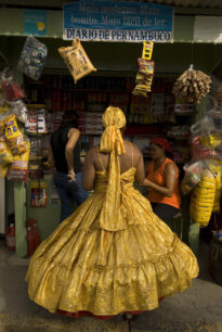Encontro de maracatus em Nazaré da Mata, no Carnaval 2009