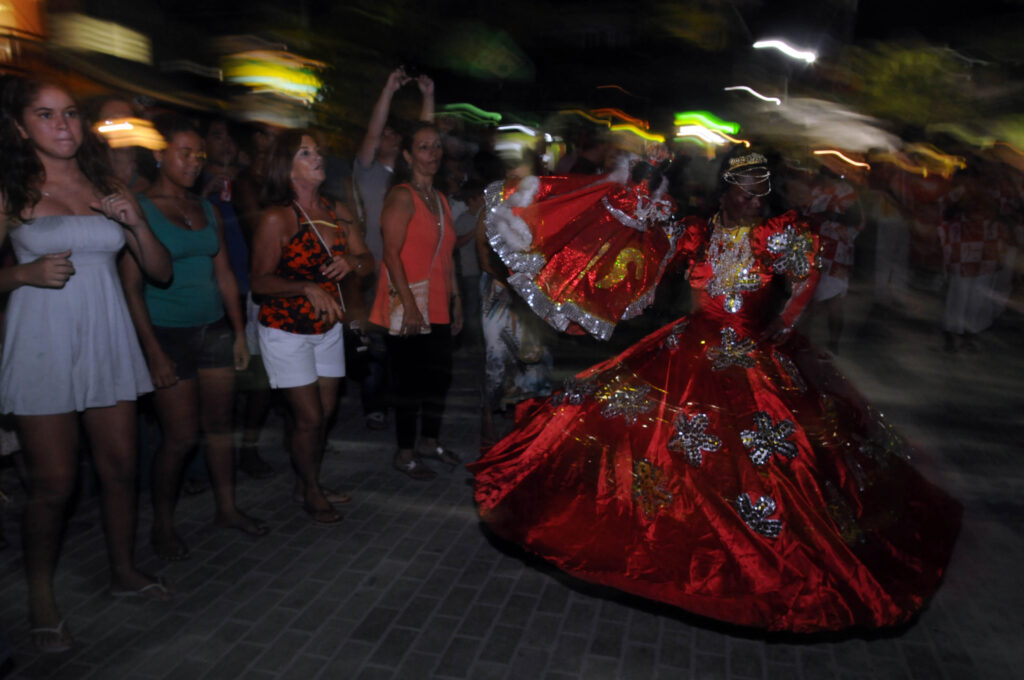 Maracatu Cambinda Africano em Ipojuca, no Carnaval 2009