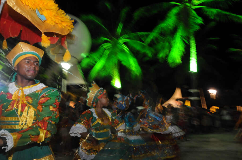 Maracatu Nação Pernambuco em Ipojuca, no Carnaval 2009