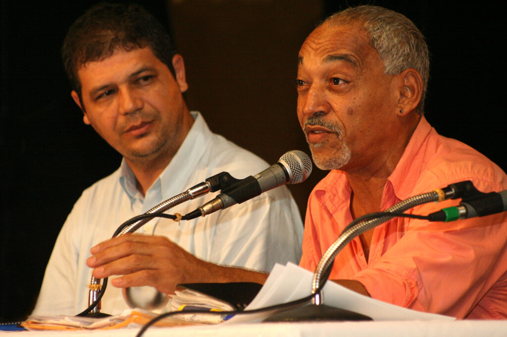 Clube de Frevo e Troças - Carlos Orlando e Álv