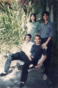 JUAREZ E AMIGOS