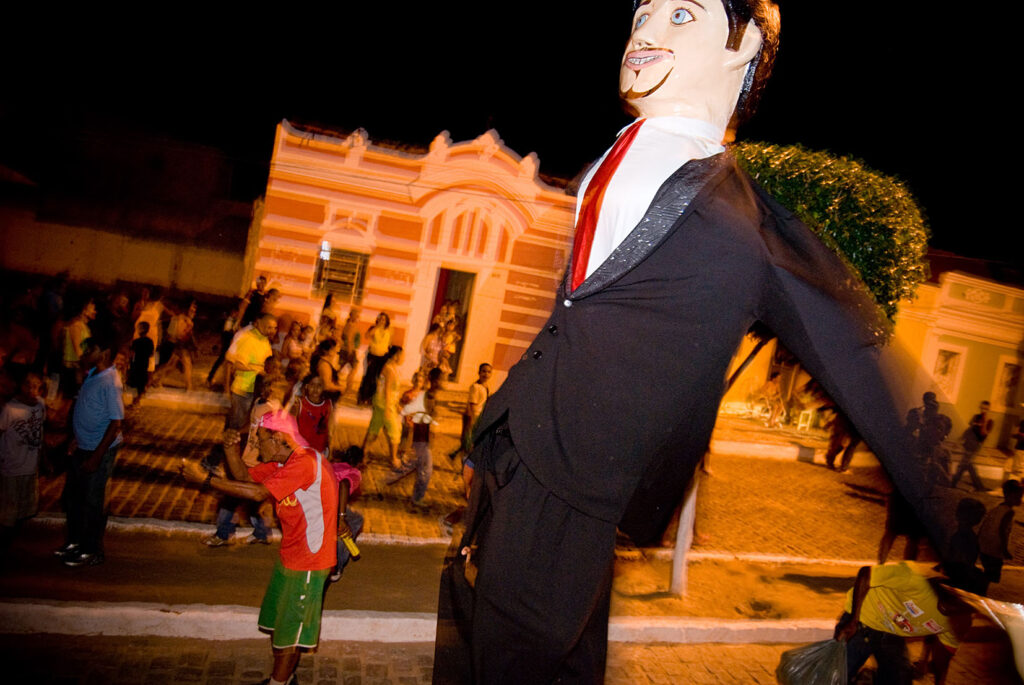 Bonecos gigantes em Belém do São Francisco, no Carnaval 2009