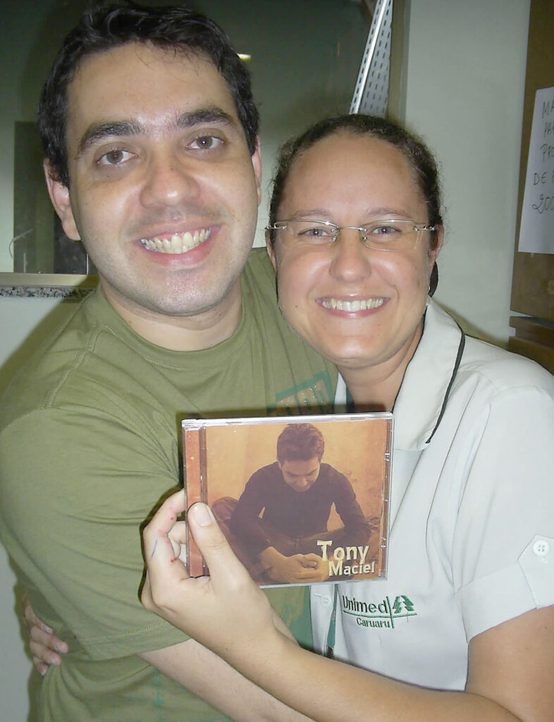 Saiu CD RECORTES - TONY MACIEL