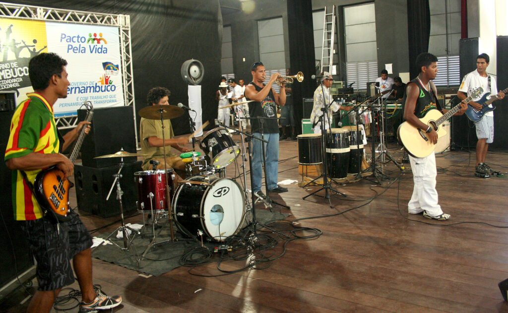 Governo Presente em Peixinhos - Show da banda Capim Santo