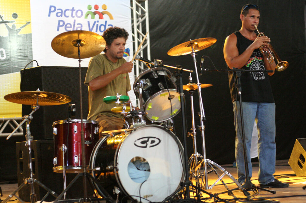 Governo Presente em Peixinhos - Show da banda Capim Santo