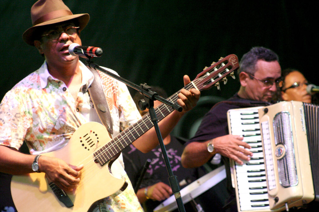 Governo Presente em Peixinhos - Show de Maciel Melo