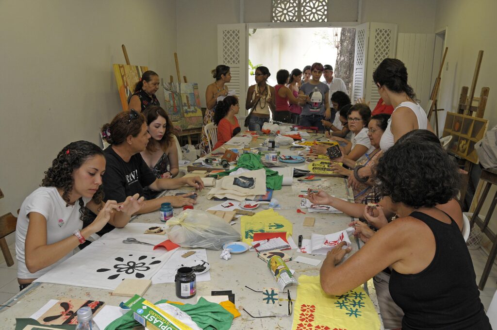 "Oficina de Carimbografia" com Daniela Brilhante