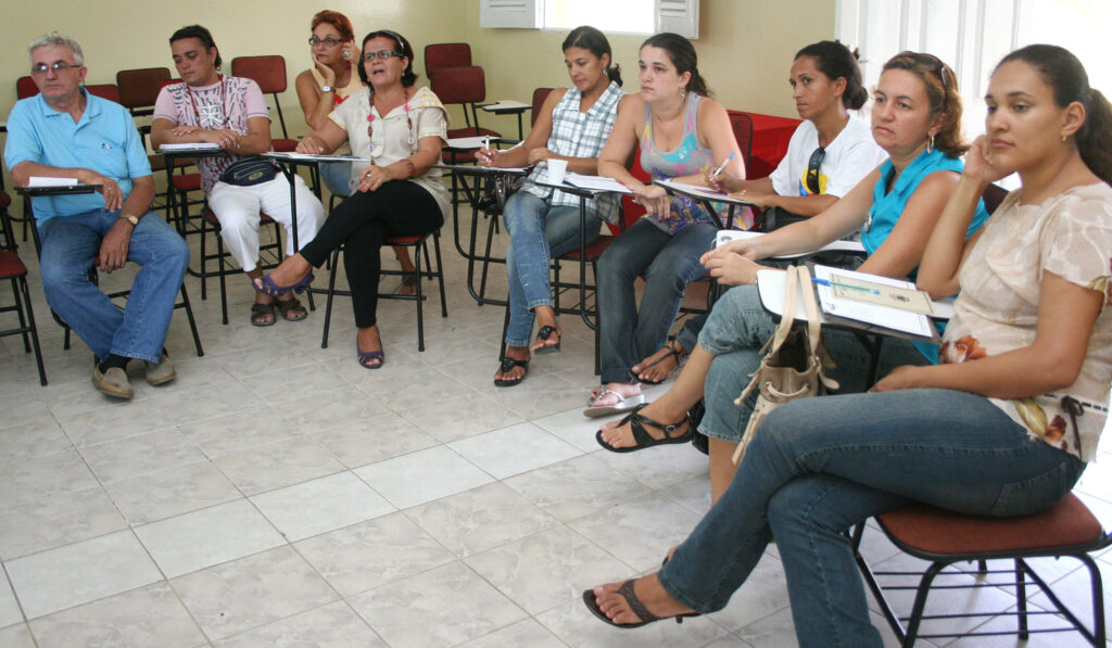 Ações Afirmativas ao Empoderamento Popular Afr