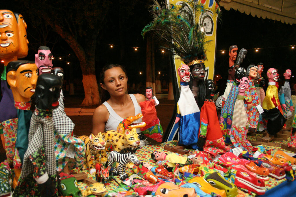 Feira de Artesanato A Arte dos Artesaos da Mata Norte