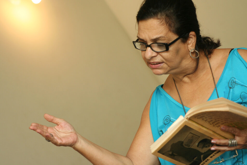 Clenira Melo na Semana Manuel Bandeira