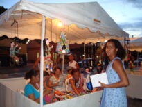 Primeira Feira de Artes na Praça