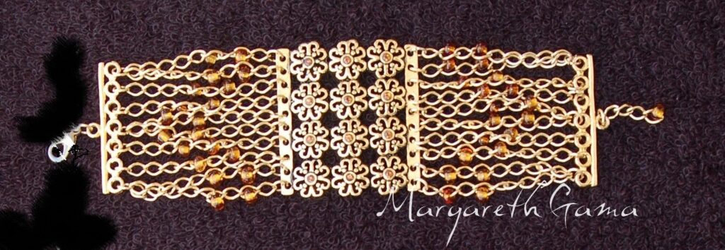 pulseira aplicação strass contas cristal Ref.0