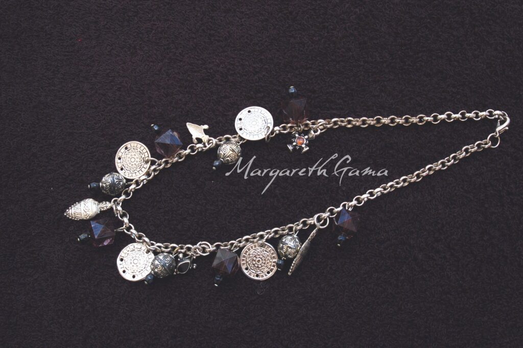 corrente e pingentinhos metal bolas cristal Ref.042