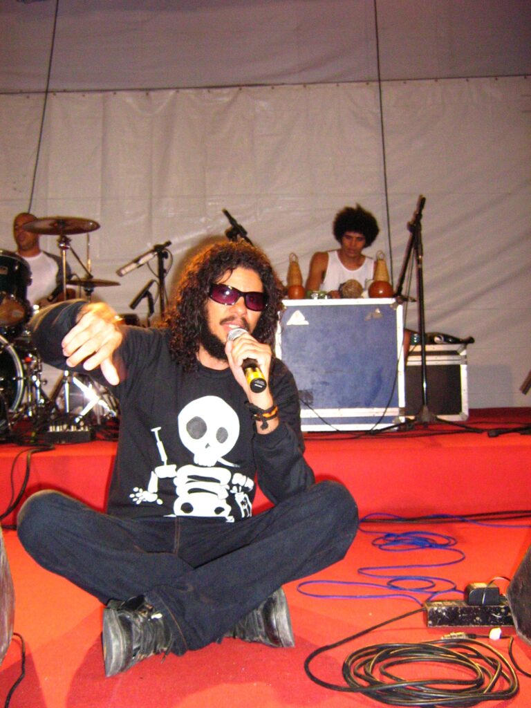 SHOWS DO CEFALÉIA TITÂNICA EM RECIFE E OLINDA