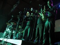 SHOWS DO CEFALÉIA TITÂNICA EM RECIFE E OLINDA