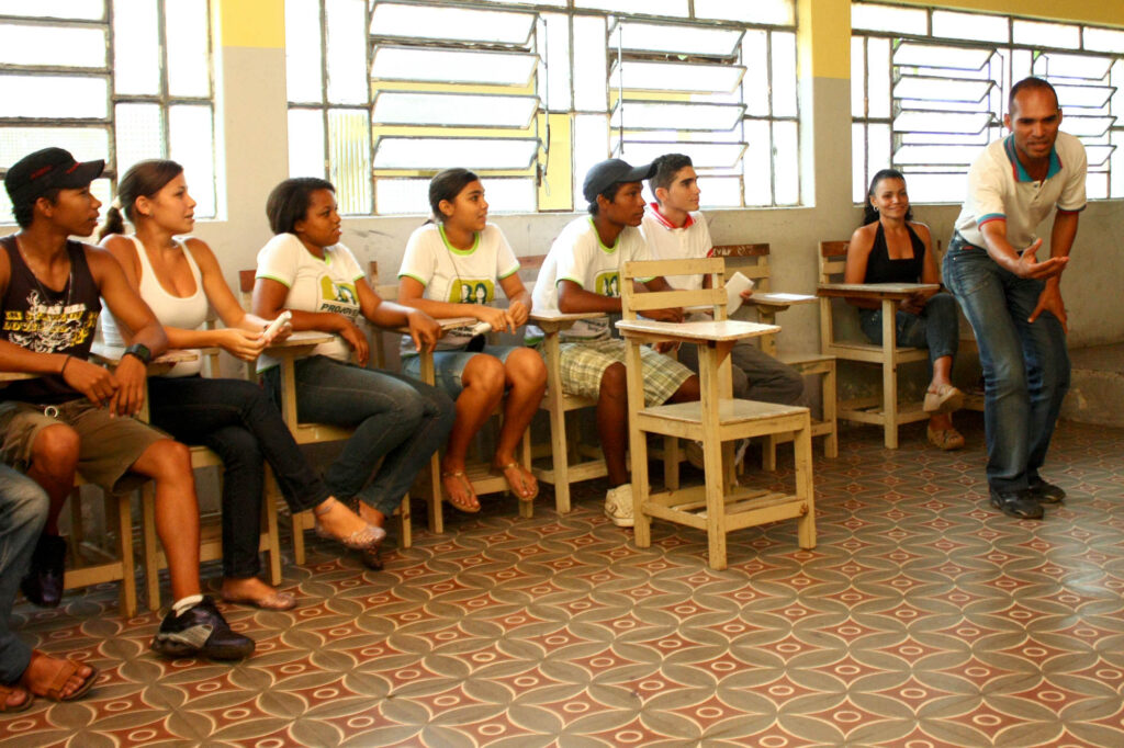 Oficina de Iniciação ao Teatro