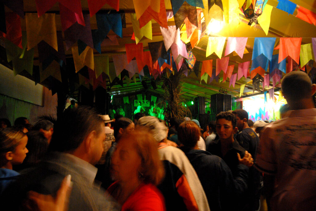 Forró pé-de-serra em Arcoverde, durante o São João 2008