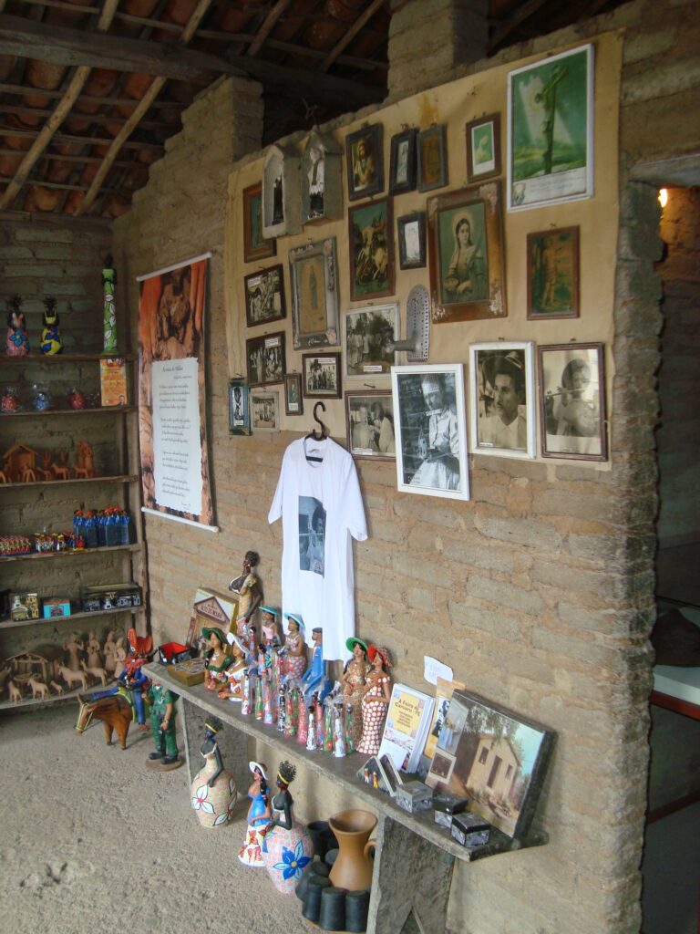 Alto do Moura - casa de Vitalino