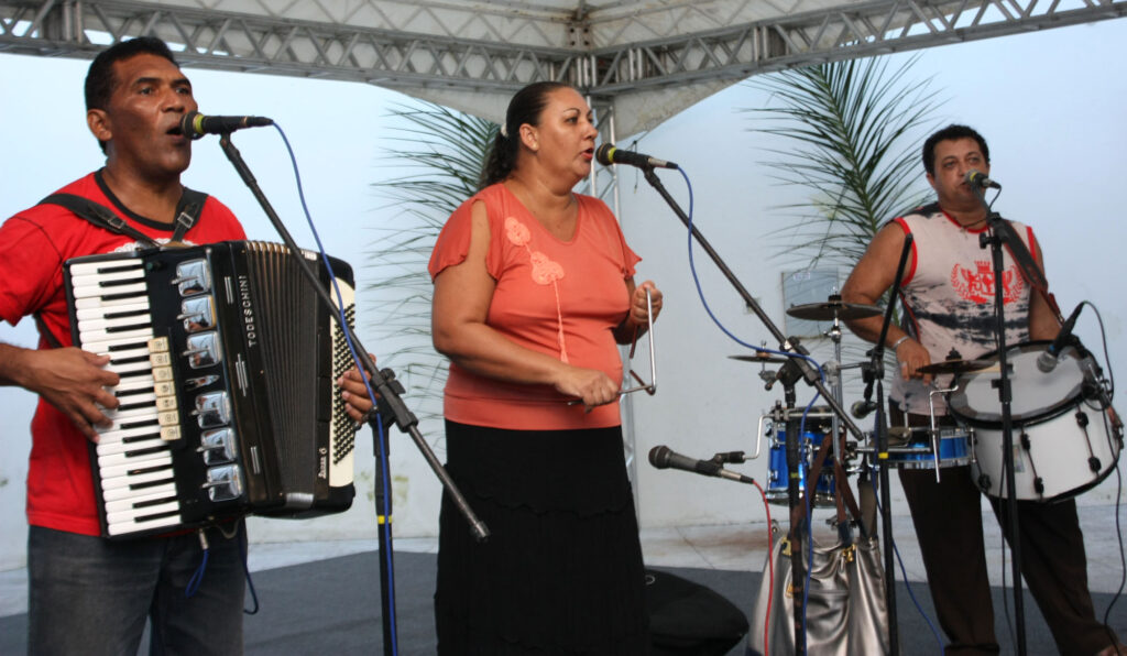 Trio pé de Serra Talhada na Casa da Cultura