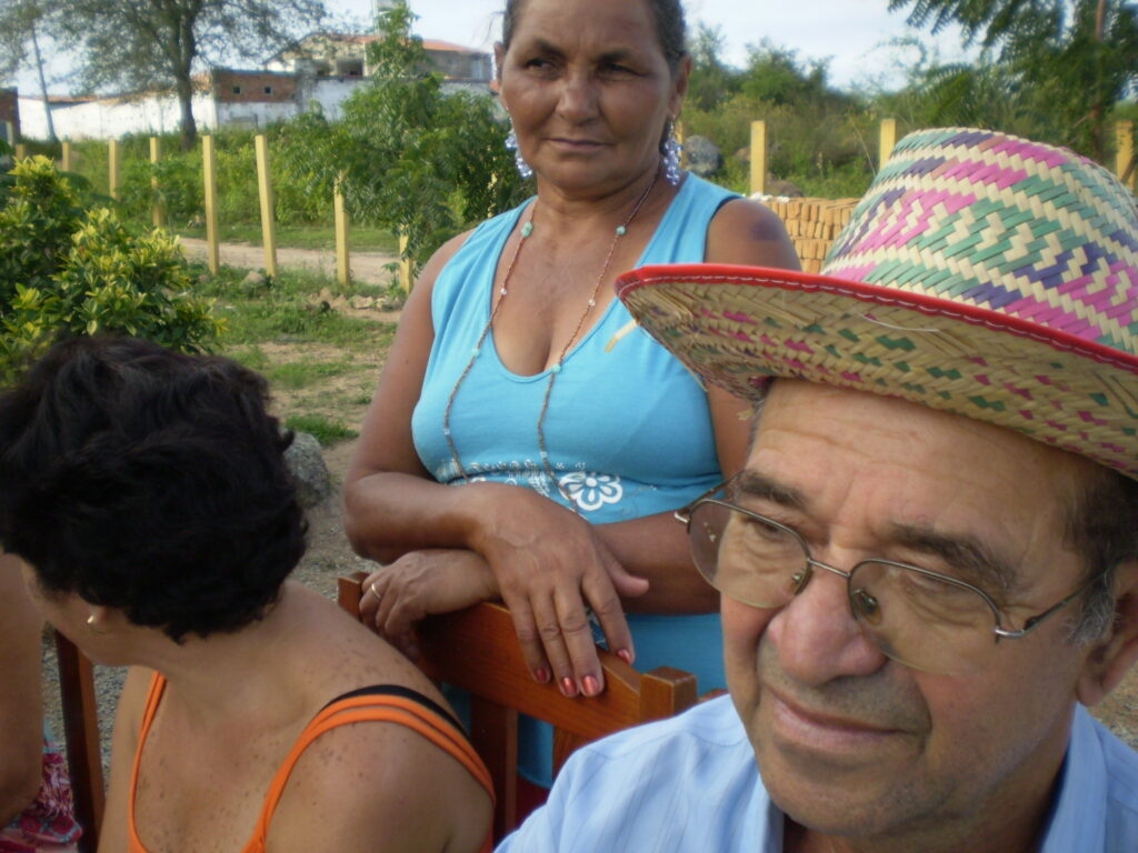 Lauro, mestre mazurqueiro, e Bena, mazurqueira
