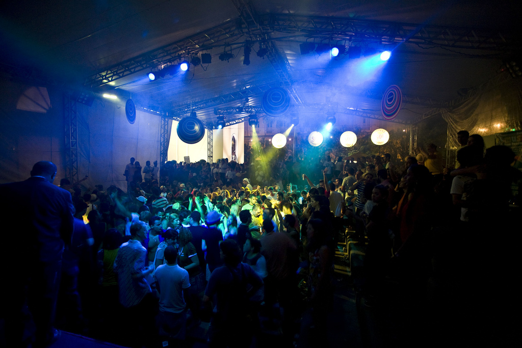 DJ SET: Robert Soko