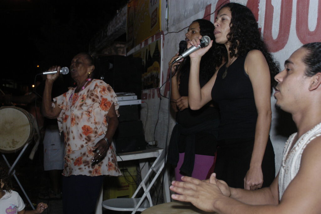 Sambada na casa de Dona Selma