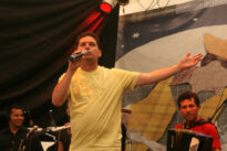 ROBERTO LINS E BANDA