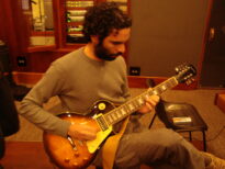 Gravando no Estúdio YB, em São Paulo