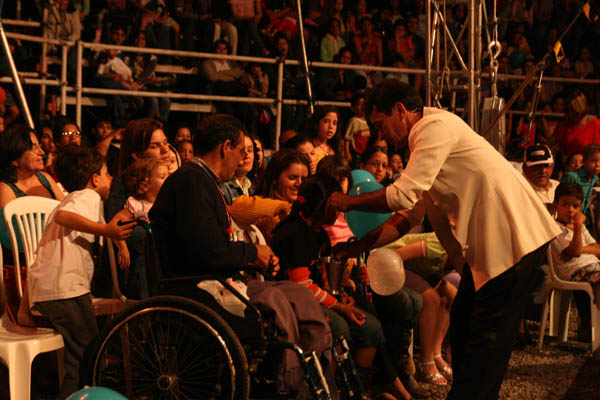 Espetáculo Viva o circo - Grupo Pitanguinha Show - FIG 2009