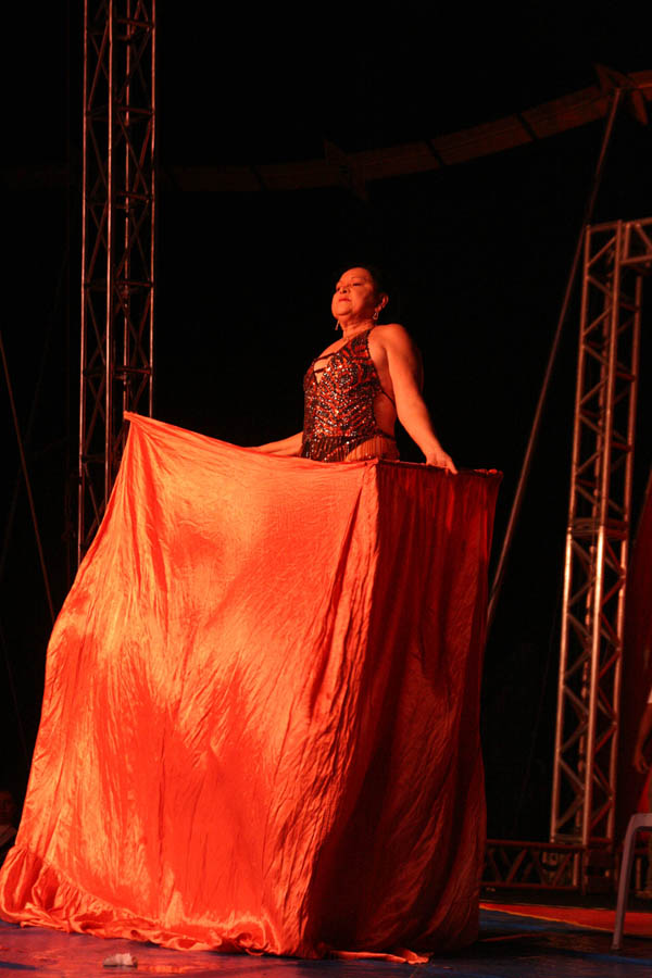 Espetáculo Viva o circo - Grupo Pitanguinha Show - FIG 2009