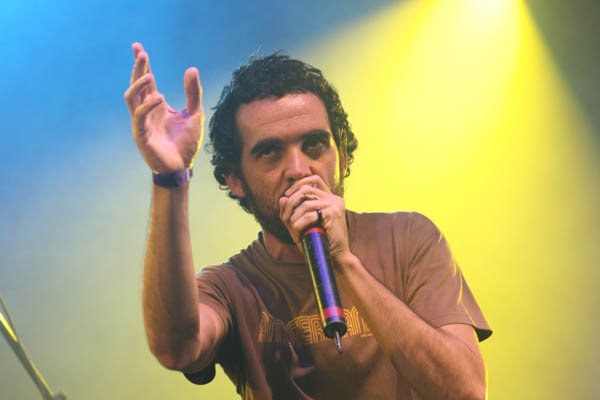 Cabruêra, Orquestra Contemporânea de Olinda e Naçao Zumbi