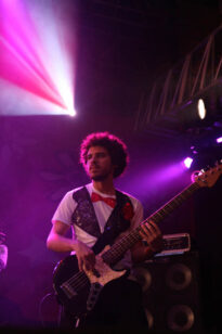 Cabruêra, Orquestra Contemporânea de Olinda e Naçao Zumbi