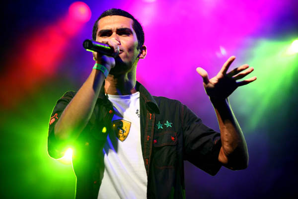 PE-5, Confluência, Buguinha Dub e BNegão no FIG 2009