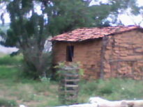 Casa de reboco, no Parque Aza Branca, Exu, PE.