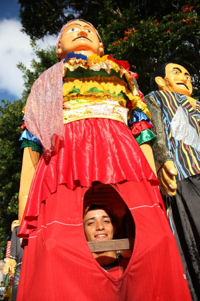 Bonecos Gigantes de JoÃ£o Alfredo e de Feira Nova