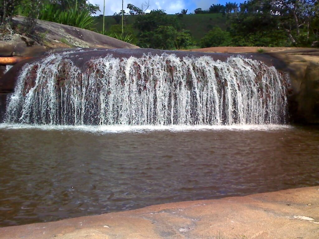 CACHOEIAS  DE LAGOA DOS GATOS - PE
