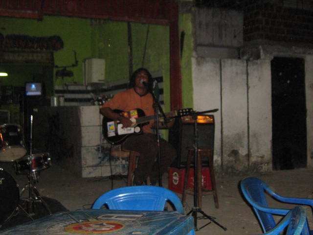 Projeto Tirbutos-Júnior di Castro