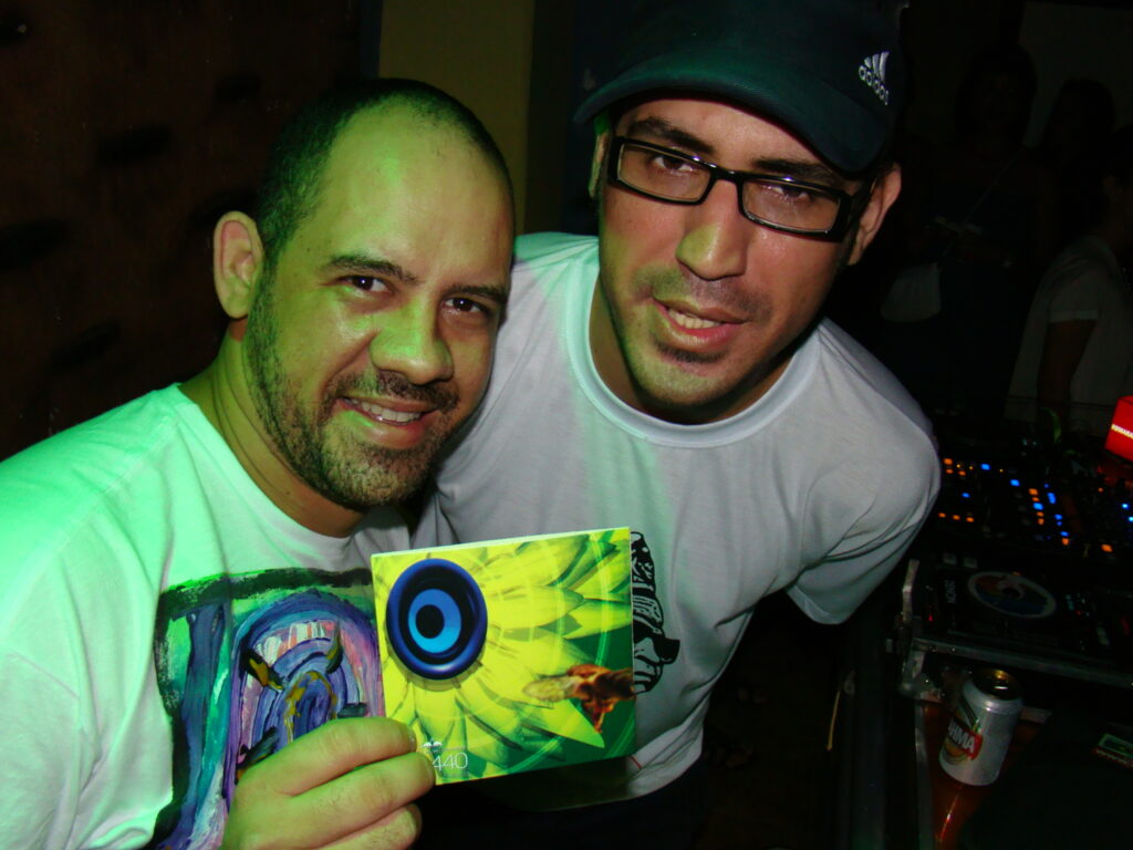 Lançamento do cd "Brasil do Futuro" do DJ 440